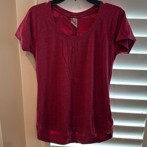 CALIA by Carrie Underwood Fuschia Pink Top.Sz L Like New Condition